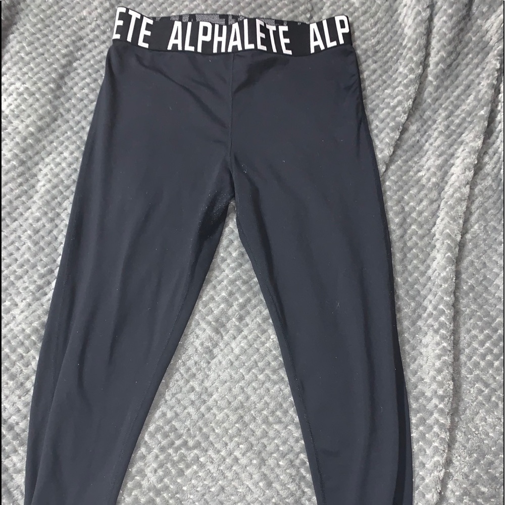 Alphalete legging